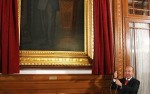 Felipe Calderón devela su imagen. Foto: Especial