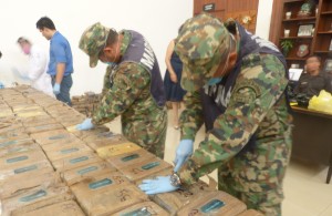Semar asegura más de media tonelada de droga. Foto: Semar