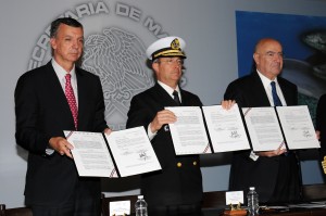 Firma de convenio de colaboración. Foto: Semar