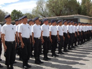 Los cadetes se preparan para servir a la comunidad. Foto: SSPSLP
